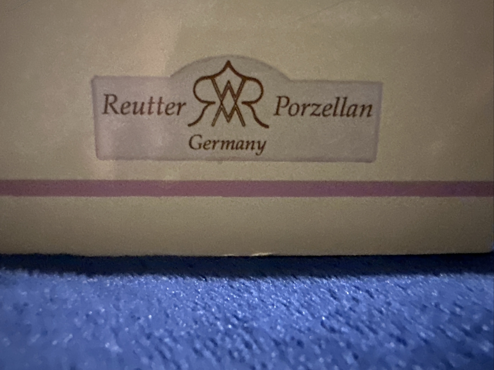 Beatrix Potter Money Box / Piggy Bank Peter Rabbit porcelain ***New