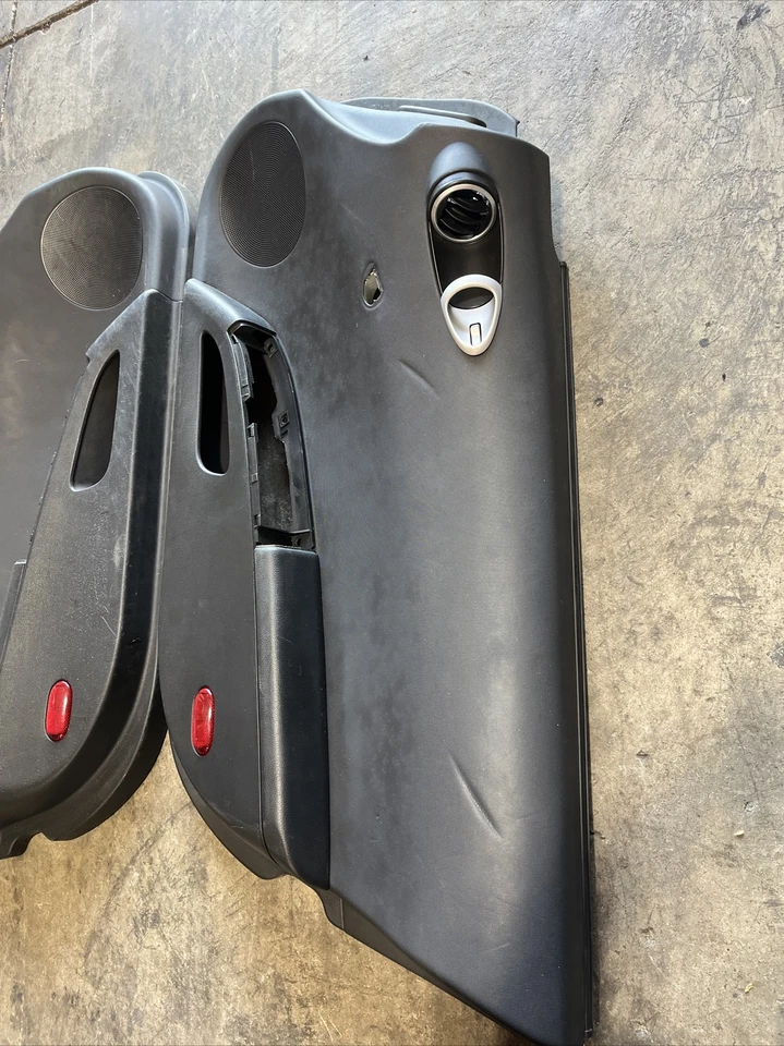 2003-2005 Nissan 350z OEM painel de cartão porta lateral esquerda e direita 03-05 - Imagem 2 de 4