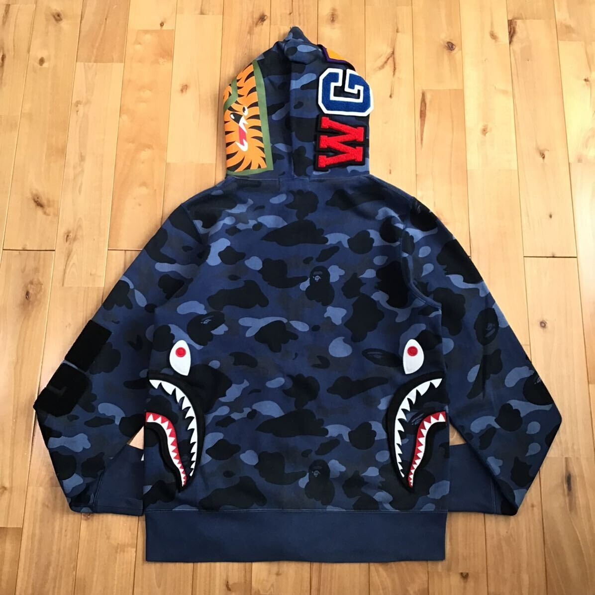 M*.様 A BATHING APE SHARK カモフラパーカー BLUE サ BAPE DETACHABLE Shark Full Zip Hoodie Blue camo A Bathing