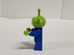 LEGO Toy Story Minifigure - Alien - From Sets 30070 7592 7591 7598 toy006