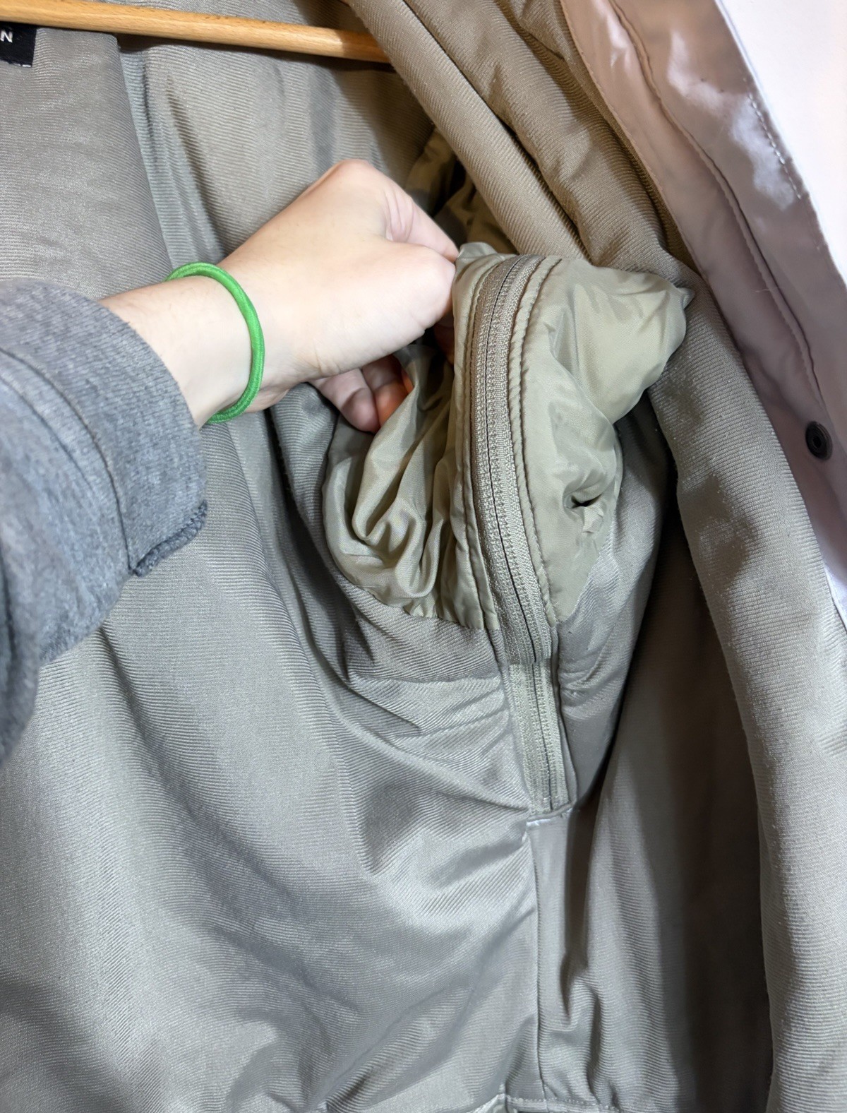 Helly Hansen Women’s Medium Gray Shell Insulated … - image 17