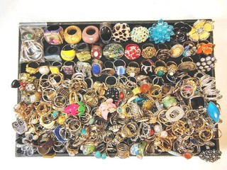 Lot of 300 Vintage To Now Costume Fashion Ring Lot. HUGE LOT 5.1 POUNDS