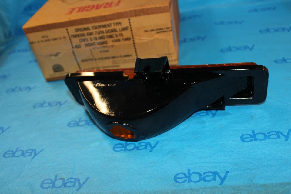 Новый из старых запасов Glo-Brite #450 S-10 S-15 RH парковка поворотник лампа блейзер Jimmy Chevy - Изображение 3 из 4