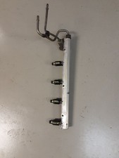 93 94 SATURN S SERIES SEDAN FUEL RAIL W/INJECTORS DOHC  189801