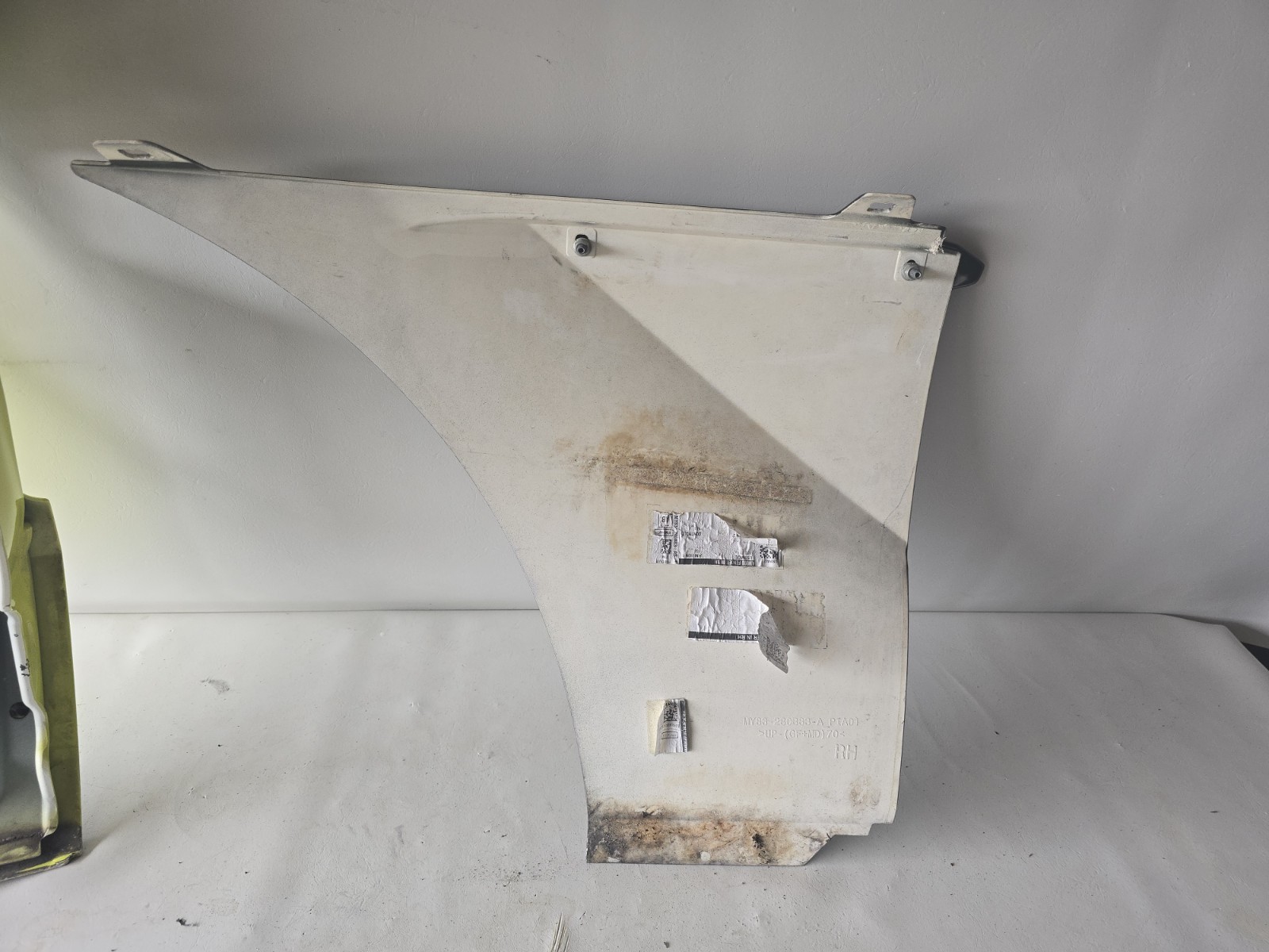 Aston Martin DBX DBX707 2020-2024 Front right passenger fender OEM MY8316005A
