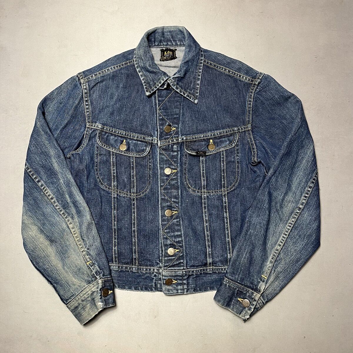 Vintage Lee 101-J Sanforized USA Union Made Denim Trucker Vintage Lee 101-J Sanforized USA Union Made Denim Trucker