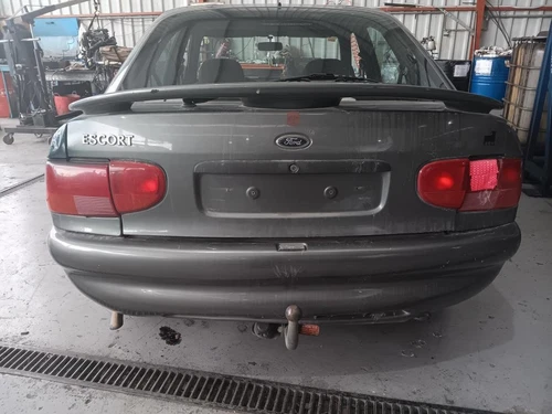 92FF9B660CA soporte colector de admisión V. para FORD ESCORT BERL./TORNEO 1995 3828648 - Imagen 8 de 10