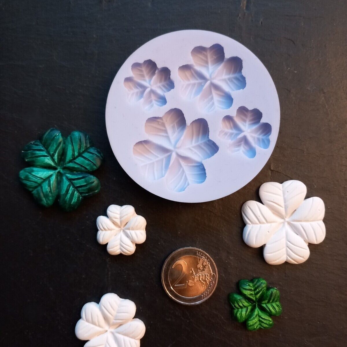 Silikonform Kleeblatt 4-teilig / Tortendekor Fondant Schokolade Topping DIY