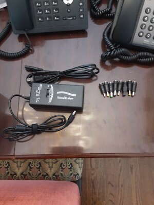 Selectec universal laptop charger