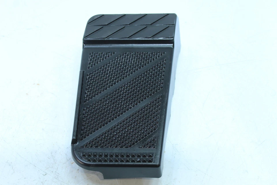 07-15 REPOSAPIÉS PASAJERO TRASERO IZQUIERDO YAMAHA RS VENTURE GT 8DM-27431-02-00 Foto 4 de 4