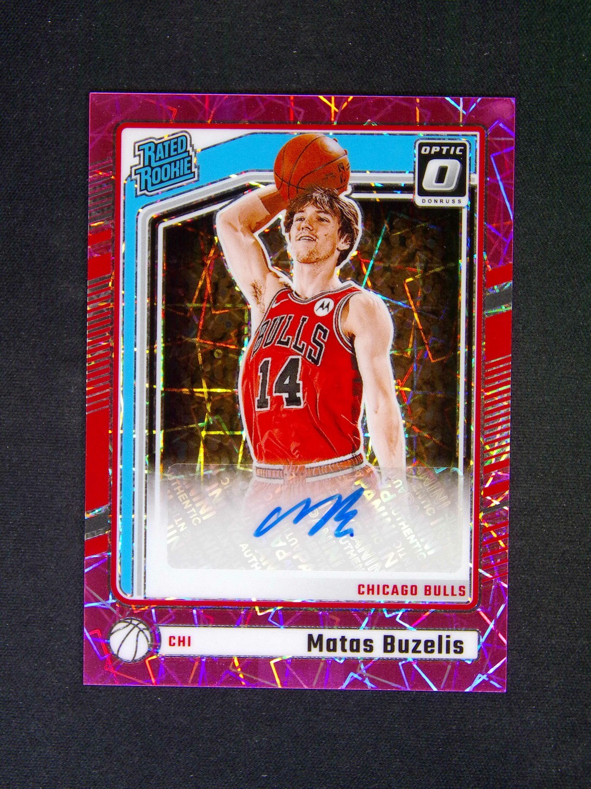2024-25 Panini Donruss Optic Matas Buzelis #306 RC Rated Auto Pink Velocity /79
