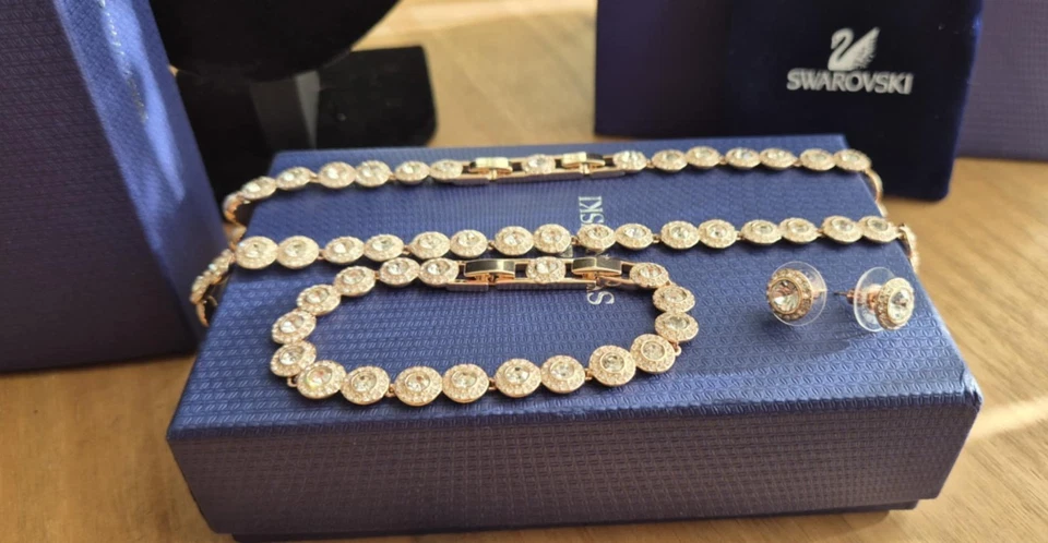 Conjunto de joias Swarovski Una Angelic corte redondo com embalagem – lindo ouro rosa - Imagem 3 de 4