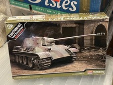 Academy 1/35 Pz.Kpfw.V Panther ausf.G "Last Production", Inhalt versiegelt.