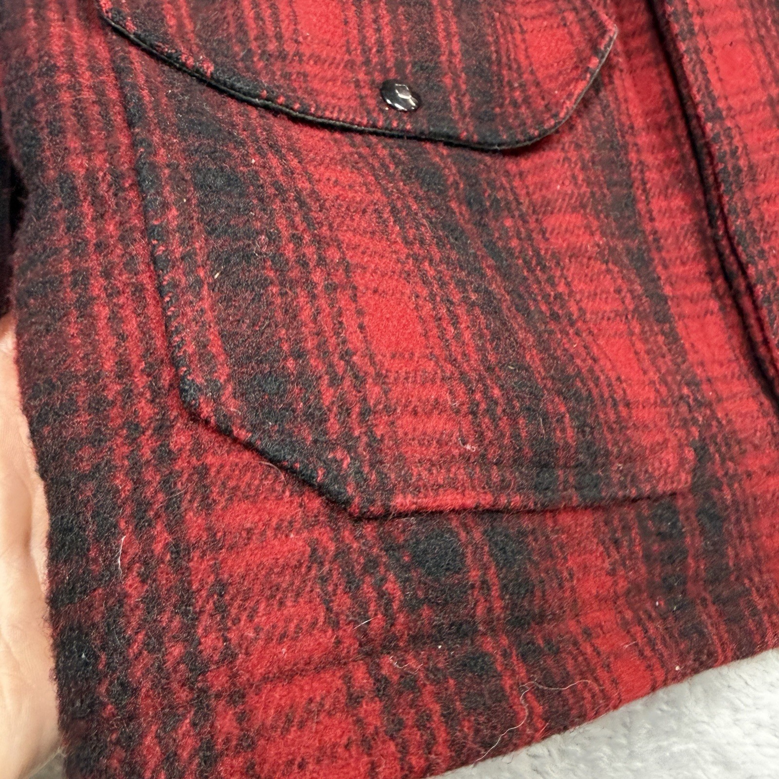 Vintage Woolrich Buffalo Plaid Wool Jacket Men 40 Medium Red Black Mackinaw 503 image 4