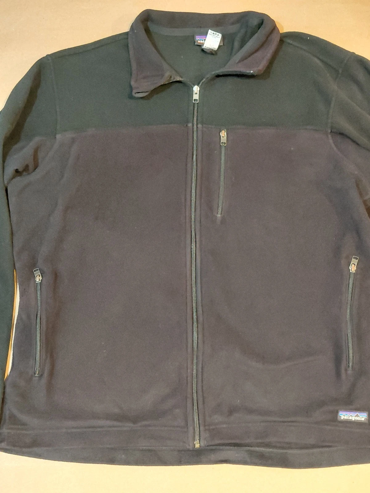 Patagonia Simple Synchilla Double Fleece Full Zip Jacket Men's 2XL Black 2014 - product detail image 1