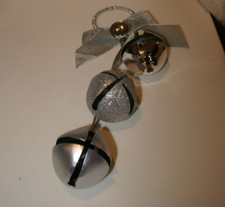 Christmas Jingle Bells Door Knob Hanger SPARKLY RING/BAUBLE DOOR HANGER 3 BELLS