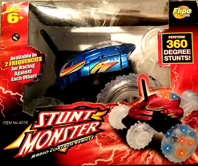 Stunt Monster Radio Controlled Vehicle Changes Colors 360 deg Flips Wheelies-New