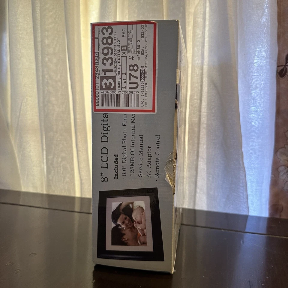 Pandigital 8" Digital Photo Frame 128MB Black Wood / Clear Frames NEW $169 MSRP - Image 4 of 4