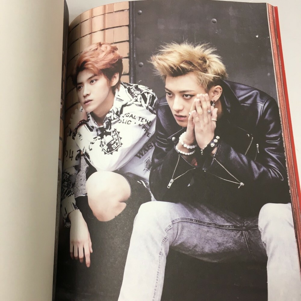 EXO dIE JUNGS EXO M Photo book Red | eBay
