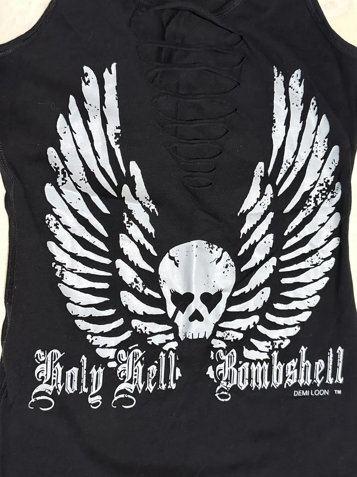 Regata Demi Loon Feminina Motociclista Racerback Holy Hell Bombshell Cortada Média - Imagem 2 de 4
