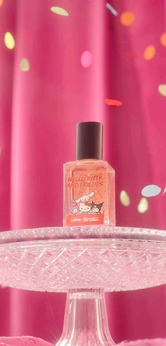 バラ売り可 Lush ×HelloKitty And Friends 4個セット LUSH x Sanrio collection launches in Japan