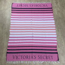 VICTORIA SECRET BEACH TOWEL THROW STRIPED CORAL PINK WHITE BLACK 44" X 60" EUC