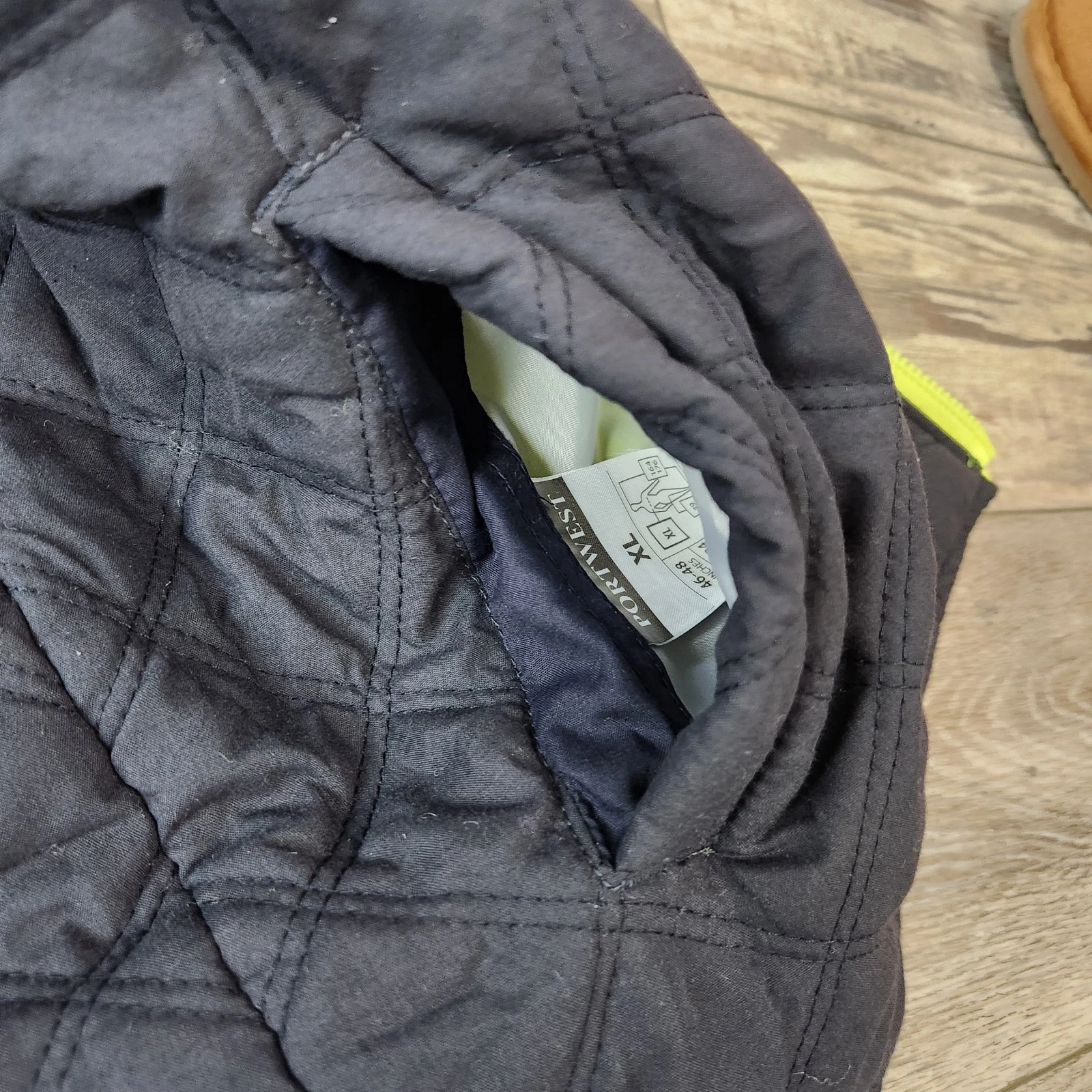 Portwest S427 Hi-Vis Breathable 7-in-1 Traffic Jacket / Vest Waterproof XL - product detail image 11