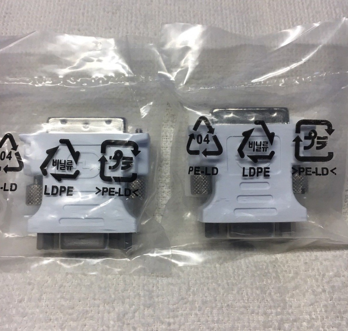 New Lot 2 OEM ADAPTER LENOVO DB15 0A31792 IBM DVI-M D-Sub VGA-FM 