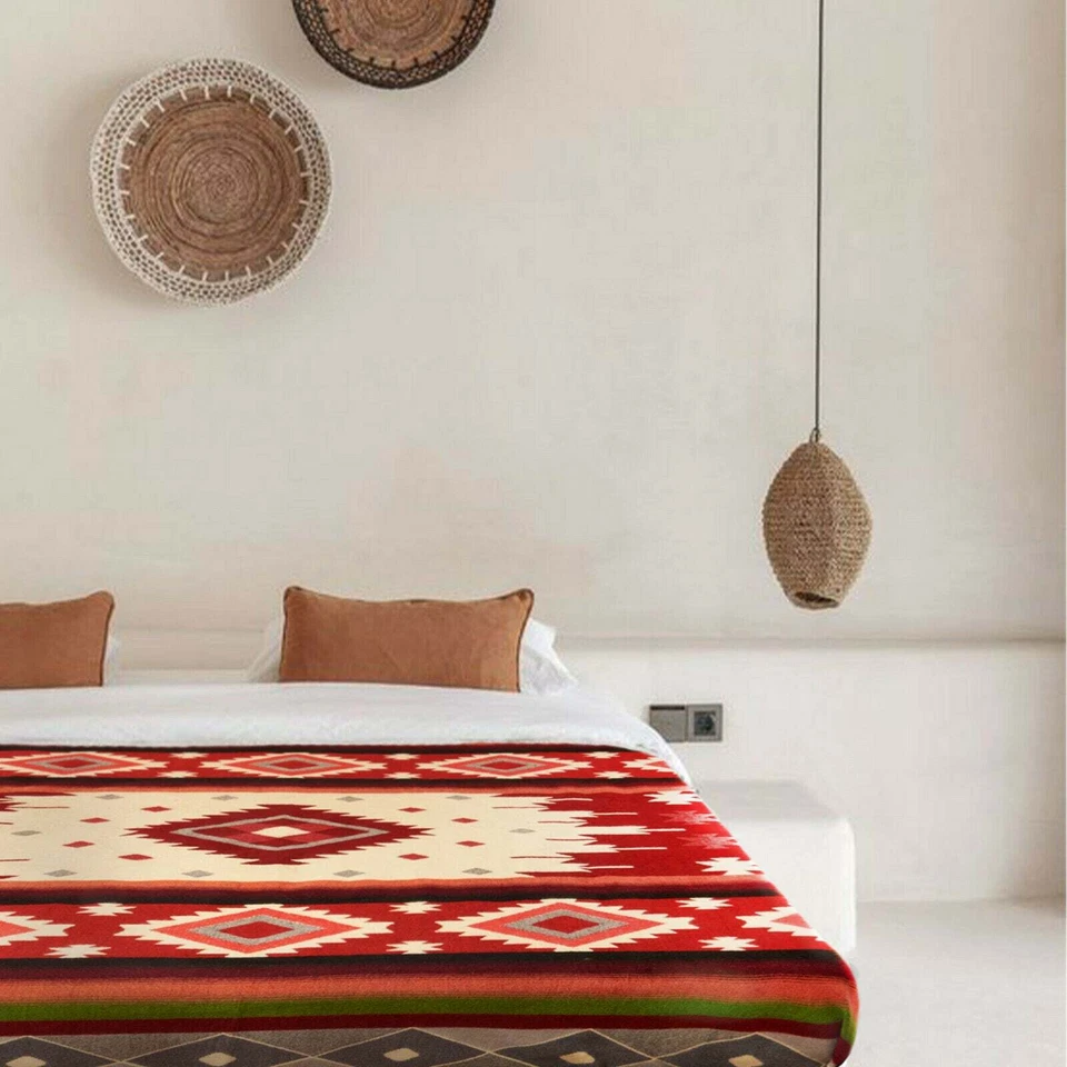 EXTRA LARGE THICK SOFT & WARM ALPACA WOOL BLANKET 90x76" AZTEC GEOMETRIC PATTERN - Image 4 of 4