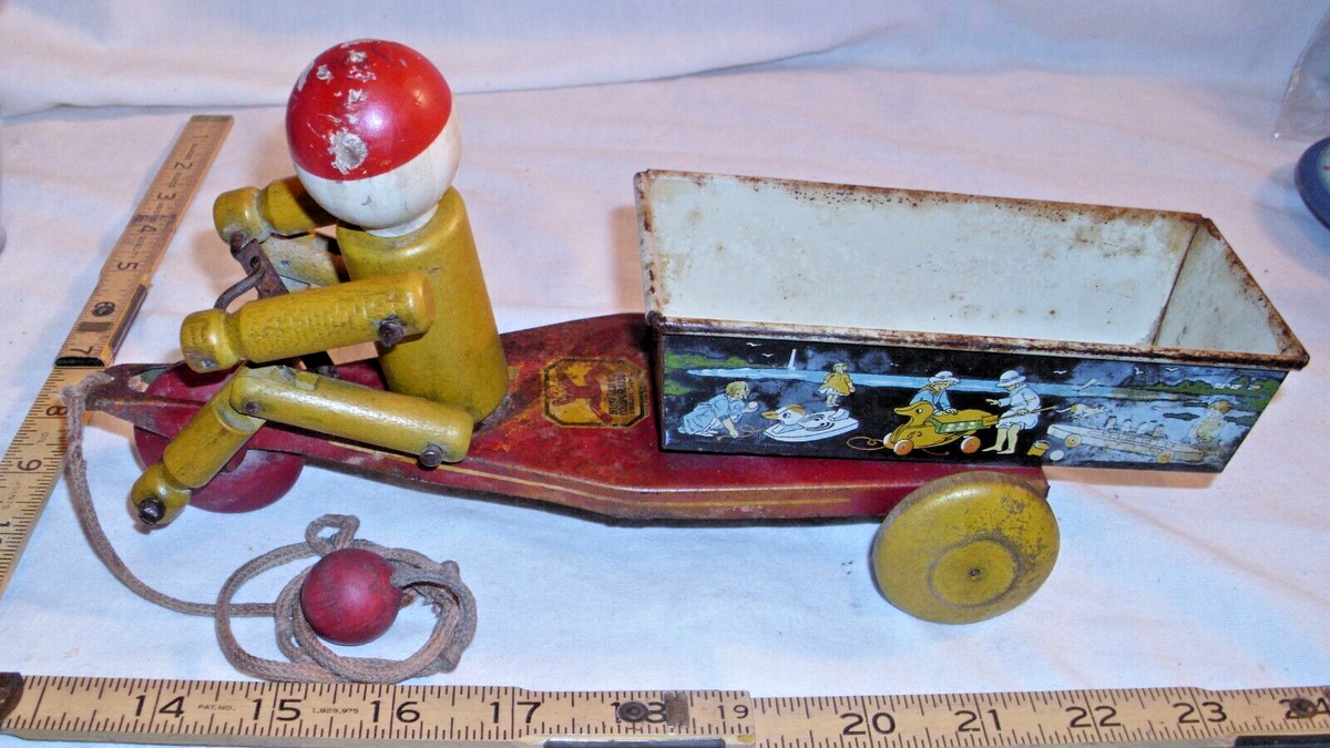 PETE HUSTLER TOY MAN DRIVING TIN CART CAR WOOD PULL TOY 1930s | eBay
