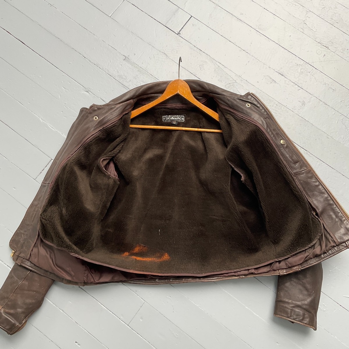 Vintage Steinmark Brown Leather Motorcycle Jacket Fuzzy Vintage Steinmark Brown Leather Motorcycle Jacket Fuzzy