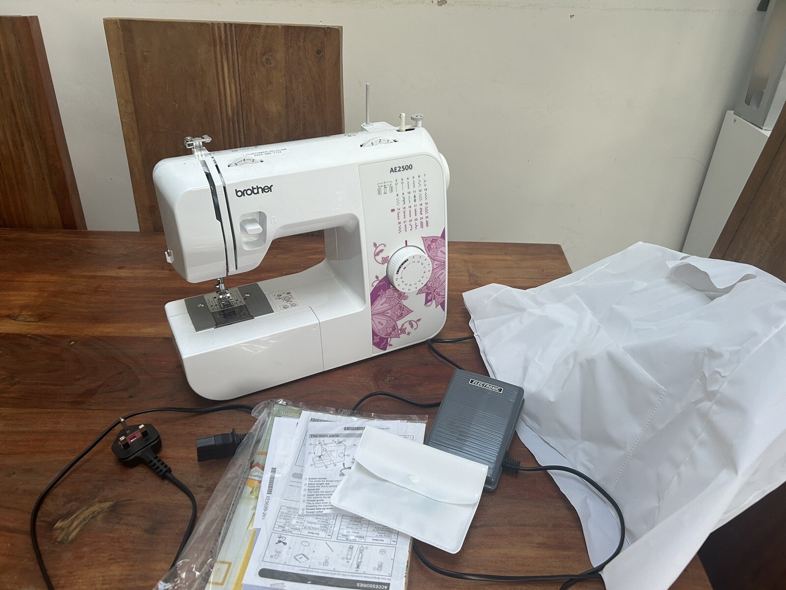 Brother sewing machine AE2500 eBay