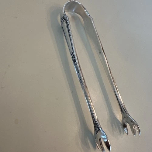 Towle Louis XIV Sterling Silver Sugar Tongs - 4" - No Monograms