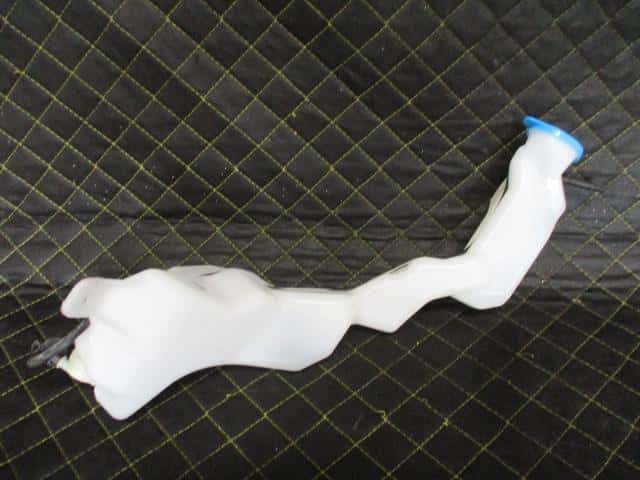 HONDA N BOX 2013 DBA-JF1 Windshield Washer Tank 76841TY0003 [Used] [PA84390848]