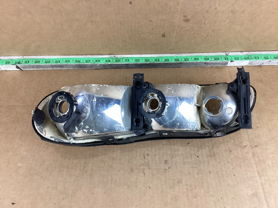 1997 - 1999 Oldsmobile Cutlass Front Right Passenger Side Headlight Assy - Image 3 of 4