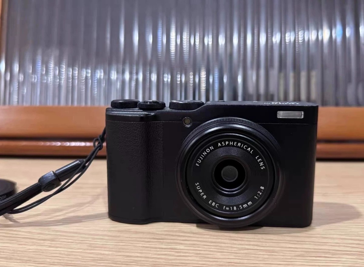 For Fujifilm Fuji XF10 Black 24.2 MP Digital Camera English