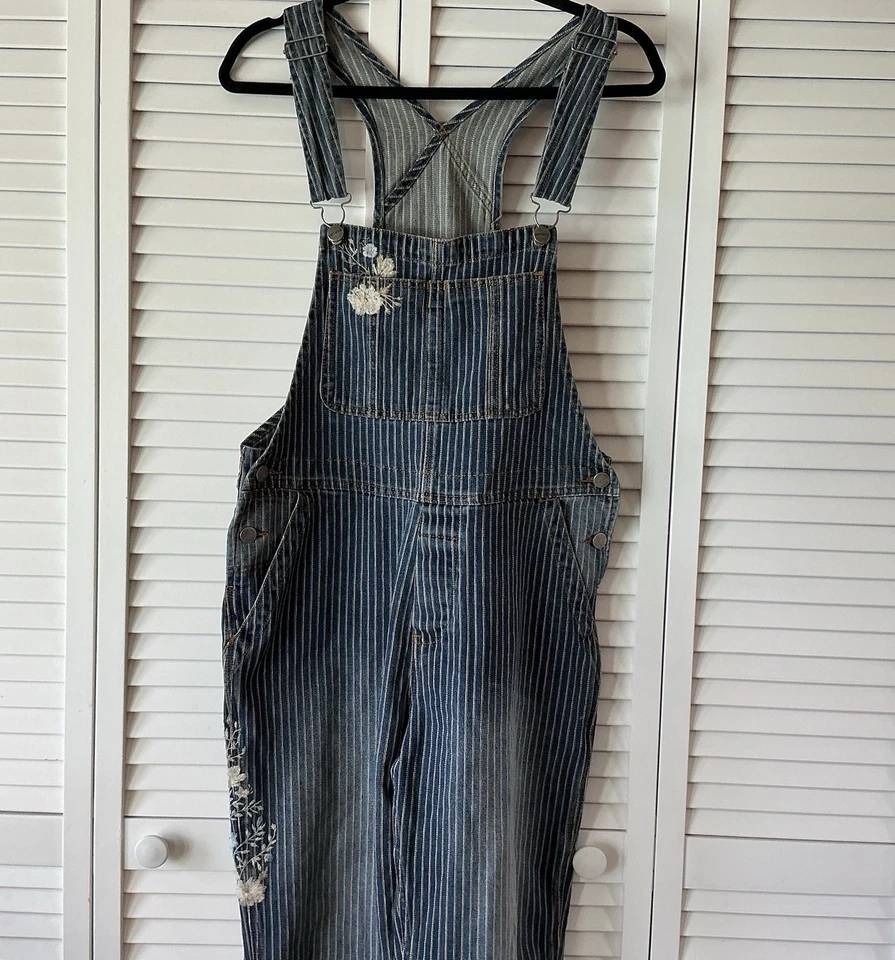 Mono vaquero a rayas bordado floral Free People Driftwood para mujer talla S Foto 2 de 4