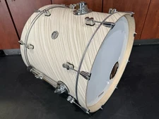 PDP by DW Concept Maple 22 x 18" Bass Kick Drum - Twisted Ivory