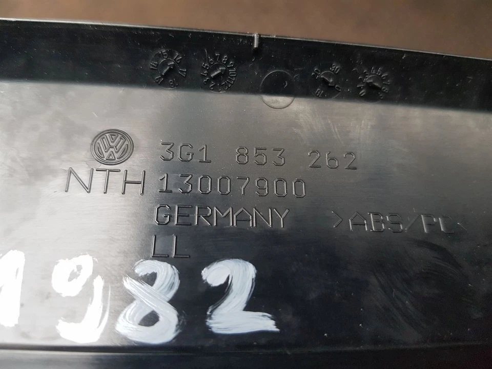 Armaturenbrett Zierleiste Blende Abdeckung mit Schaltern VW  PASSAT VARIANT (3G5 - Bild 3 von 4