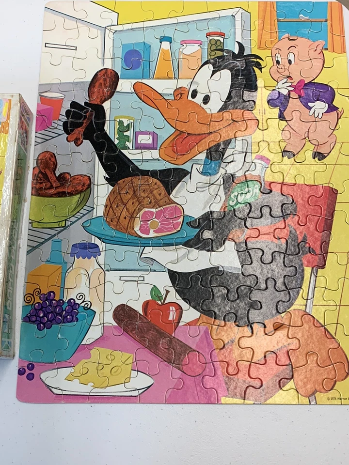 Vintage 1974 Daffy Duck Puzzle 100 large pieces 14" x 18" Porky Pig Complete - Image 3 of 4