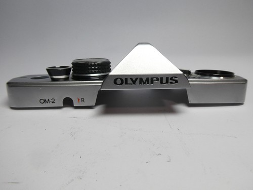 Olympus OM-2 Boîtier d'origine plaque supérieure avec cadran ASA etc. Pièce détachée - Photo 2/7