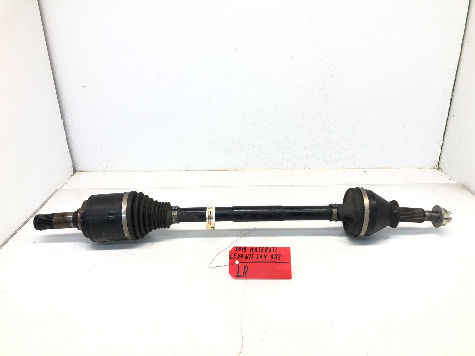 2017-2024 MASERATI LEVANTE S AWD LEFT DRIVER REAR CV AXLE JOINT SHAFT OEM