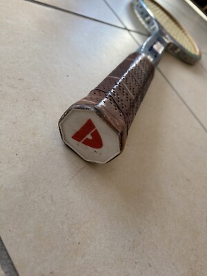 Ancienne Raquette De Tennis En Bois Vintage 70-80' - Donnay 600
