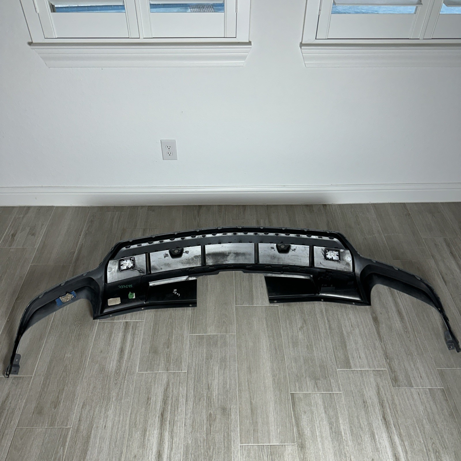 Lamborghini Urus Rear Bumper Lower Valance Diffuser 2018 - 2022 4ML807539 Oem