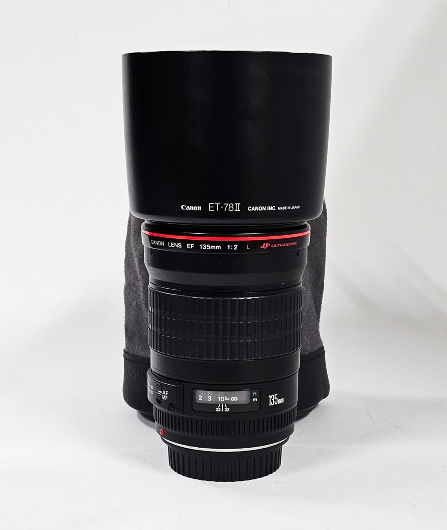 Canon EF 135mm f/2 L USM Lens 135mm 2.0 (UF CODE) (S/N 278848