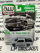 AUTO WORLD 2019 Chevy Silverado High Country Silver 1:64 Diecast Muscle Trucks
