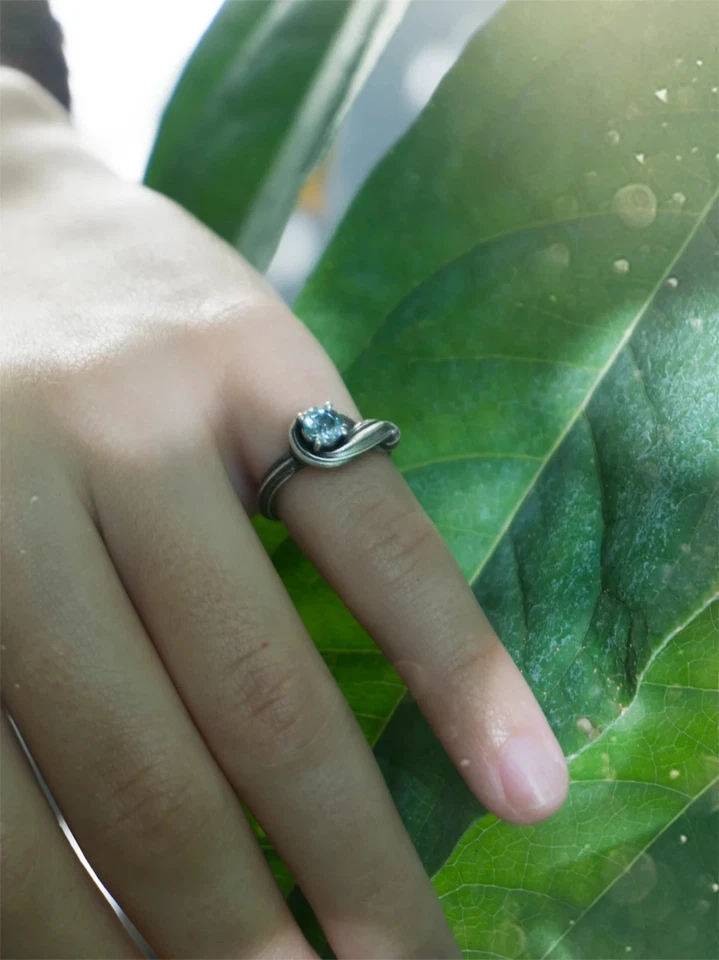 Infinity Ring Art Nouveau Engagement ring with Aquamarine Gem elegant Ring - Image 3 of 4