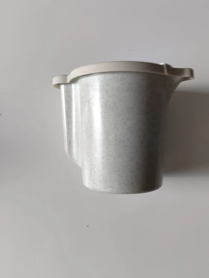 Tupperware Milchkännchen Sahnekännchen 574 weiß mit Deckel neu - Bild 4 von 4