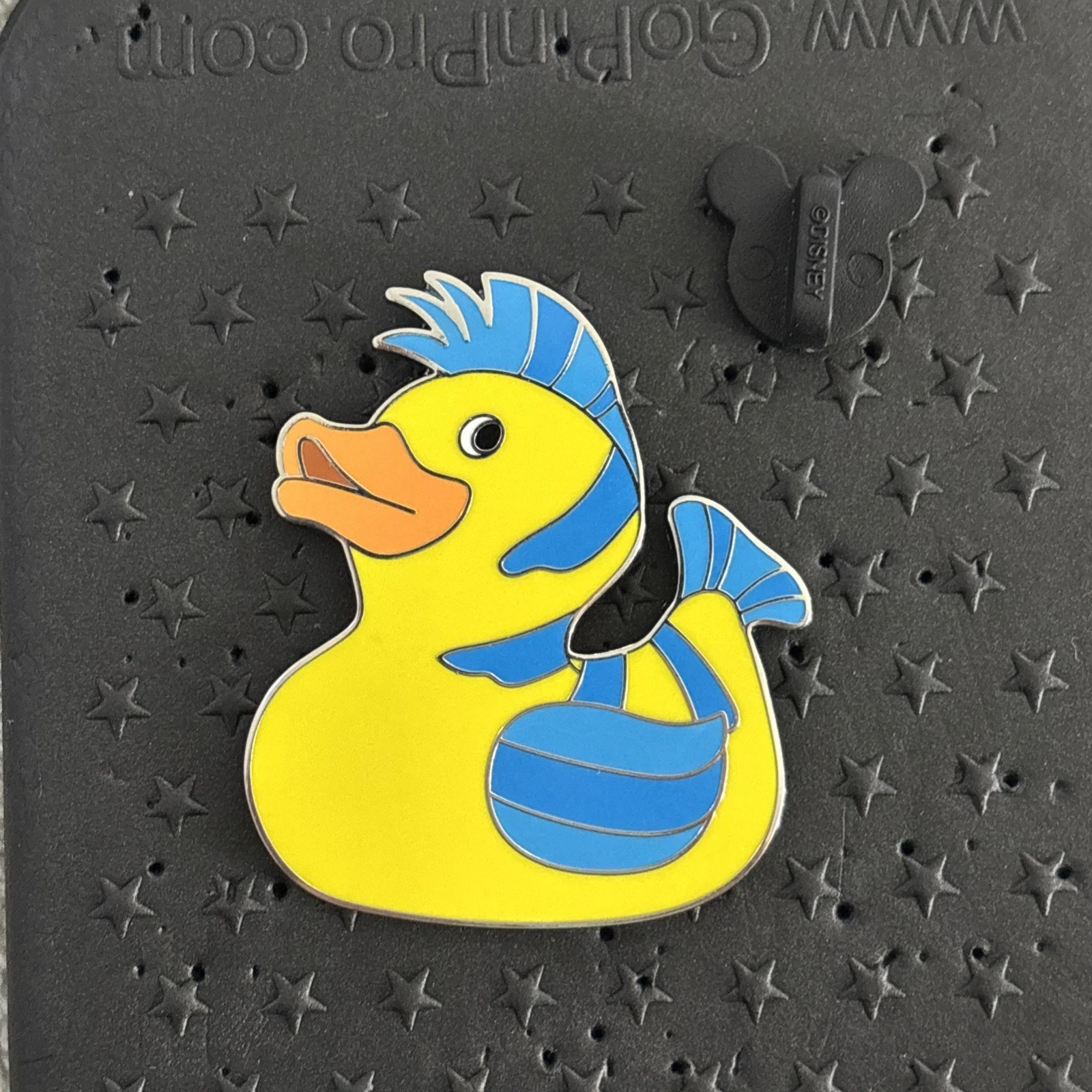 Disney Parks Ducks Of Disney Flounder Pin Brand New Authentic