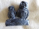 Eule und Baby Eule..Jolin Handarbeit Speckstein Ornament schwarz.....7 x 7 cm ca.